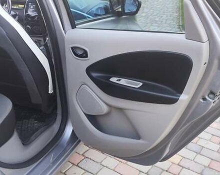 Сірий Рено Зое, об'ємом двигуна 0 л та пробігом 58 тис. км за 7700 $, фото 18 на Automoto.ua