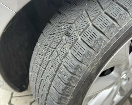 Серый Рено Зое, объемом двигателя 0 л и пробегом 75 тыс. км за 7350 $, фото 17 на Automoto.ua