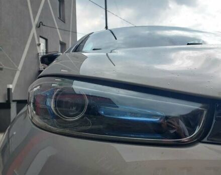 Серый Рено Зое, объемом двигателя 0 л и пробегом 57 тыс. км за 7900 $, фото 5 на Automoto.ua
