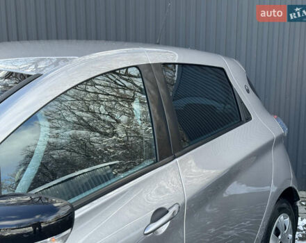 Сірий Рено Зое, об'ємом двигуна 0 л та пробігом 104 тис. км за 6199 $, фото 3 на Automoto.ua