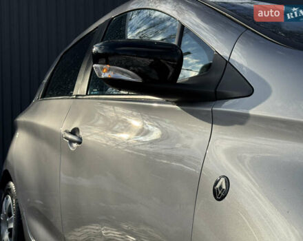 Сірий Рено Зое, об'ємом двигуна 0 л та пробігом 104 тис. км за 6199 $, фото 66 на Automoto.ua