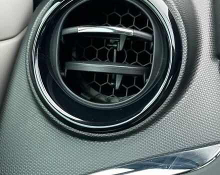 Рено Зое 2015 в Львове на Automoto.ua Серый Рено Зое, объемом двигателя 0 л и пробегом 132 тыс. км за 6700 $, фото 2 на Automoto.ua