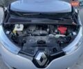 Серый Рено Зое, объемом двигателя 0 л и пробегом 74 тыс. км за 7650 $, фото 39 на Automoto.ua