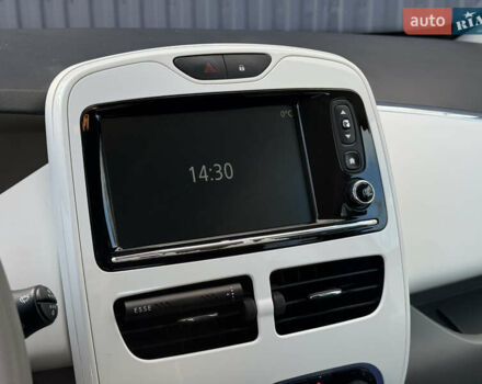 Сірий Рено Зое, об'ємом двигуна 0 л та пробігом 104 тис. км за 6199 $, фото 40 на Automoto.ua