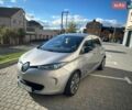 Серый Рено Зое, объемом двигателя 0 л и пробегом 135 тыс. км за 7500 $, фото 1 на Automoto.ua