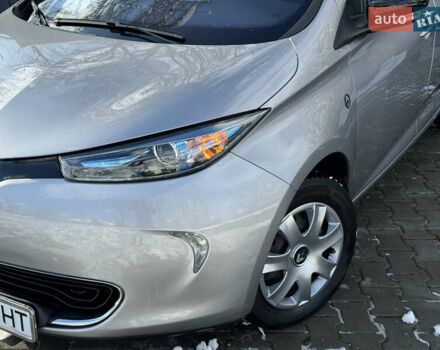 Сірий Рено Зое, об'ємом двигуна 0 л та пробігом 104 тис. км за 6199 $, фото 1 на Automoto.ua