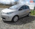 Серый Рено Зое, объемом двигателя 0 л и пробегом 95 тыс. км за 6000 $, фото 1 на Automoto.ua