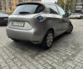 Серый Рено Зое, объемом двигателя 0 л и пробегом 75 тыс. км за 7350 $, фото 4 на Automoto.ua
