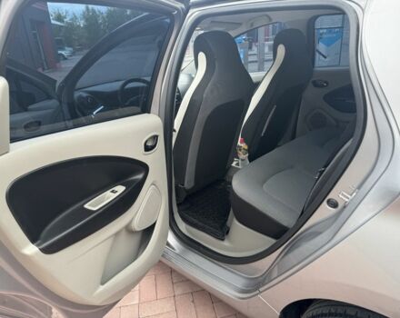 Сірий Рено Зое, об'ємом двигуна 0 л та пробігом 160 тис. км за 8000 $, фото 13 на Automoto.ua