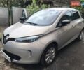 Серый Рено Зое, объемом двигателя 0 л и пробегом 160 тыс. км за 7300 $, фото 1 на Automoto.ua