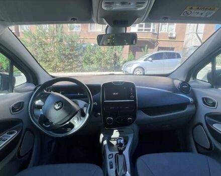 Сірий Рено Зое, об'ємом двигуна 0 л та пробігом 103 тис. км за 6200 $, фото 7 на Automoto.ua