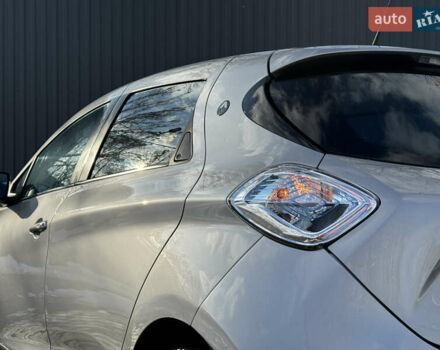Сірий Рено Зое, об'ємом двигуна 0 л та пробігом 104 тис. км за 6199 $, фото 48 на Automoto.ua