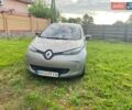 Серый Рено Зое, объемом двигателя 0 л и пробегом 132 тыс. км за 7000 $, фото 1 на Automoto.ua