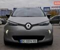 Серый Рено Зое, объемом двигателя 0 л и пробегом 78 тыс. км за 7999 $, фото 4 на Automoto.ua