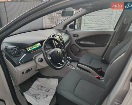 Сірий Рено Зое, об'ємом двигуна 0 л та пробігом 56 тис. км за 6700 $, фото 7 на Automoto.ua