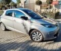 Серый Рено Зое, объемом двигателя 0 л и пробегом 170 тыс. км за 7700 $, фото 1 на Automoto.ua