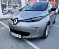 Серый Рено Зое, объемом двигателя 0 л и пробегом 65 тыс. км за 8900 $, фото 16 на Automoto.ua