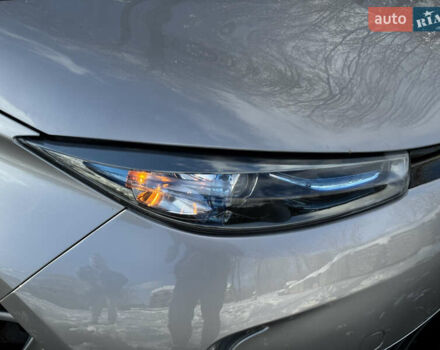 Сірий Рено Зое, об'ємом двигуна 0 л та пробігом 104 тис. км за 6199 $, фото 72 на Automoto.ua