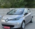 Серый Рено Зое, объемом двигателя 0 л и пробегом 138 тыс. км за 7100 $, фото 1 на Automoto.ua