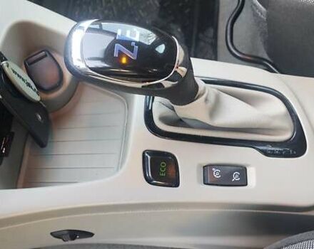 Сірий Рено Зое, об'ємом двигуна 0 л та пробігом 58 тис. км за 7700 $, фото 27 на Automoto.ua