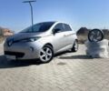 Серый Рено Зое, объемом двигателя 0 л и пробегом 116 тыс. км за 6700 $, фото 1 на Automoto.ua