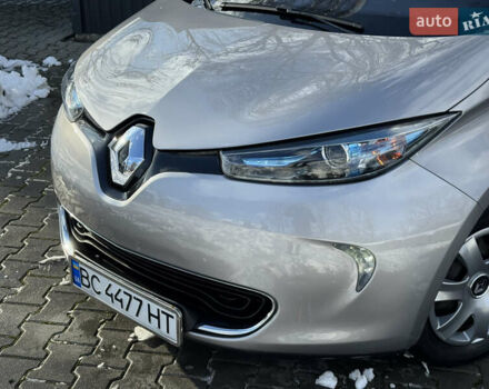 Сірий Рено Зое, об'ємом двигуна 0 л та пробігом 104 тис. км за 6199 $, фото 7 на Automoto.ua