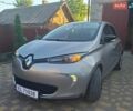 Серый Рено Зое, объемом двигателя 0 л и пробегом 135 тыс. км за 7250 $, фото 1 на Automoto.ua