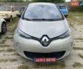 Серый Рено Зое, объемом двигателя 0 л и пробегом 178 тыс. км за 4900 $, фото 2 на Automoto.ua