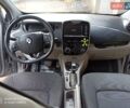 Серый Рено Зое, объемом двигателя 0 л и пробегом 147 тыс. км за 6550 $, фото 7 на Automoto.ua