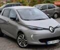 Серый Рено Зое, объемом двигателя 0 л и пробегом 78 тыс. км за 7999 $, фото 42 на Automoto.ua