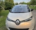Серый Рено Зое, объемом двигателя 0 л и пробегом 112 тыс. км за 7400 $, фото 1 на Automoto.ua