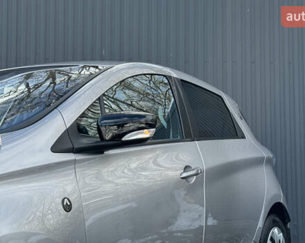 Сірий Рено Зое, об'ємом двигуна 0 л та пробігом 104 тис. км за 6199 $, фото 9 на Automoto.ua