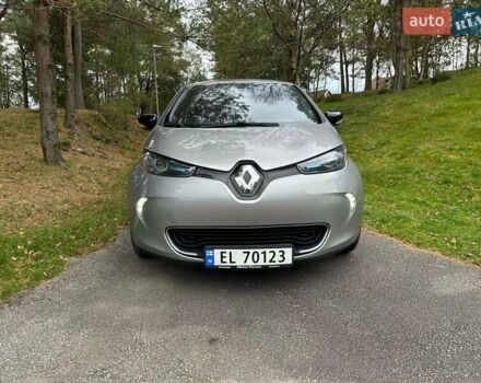 Сірий Рено Зое, об'ємом двигуна 0 л та пробігом 108 тис. км за 6900 $, фото 5 на Automoto.ua