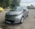 Серый Рено Зое, объемом двигателя 0 л и пробегом 160 тыс. км за 5800 $, фото 1 на Automoto.ua