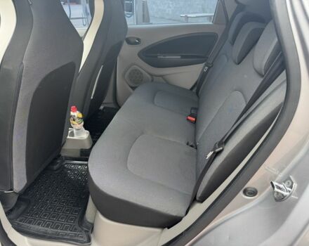 Рено Зое 2015 у Рівному на Automoto.ua Сірий Рено Зое, об'ємом двигуна 0 л та пробігом 160 тис. км за 8000 $, фото 14 на Automoto.ua