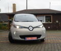 Серый Рено Зое, объемом двигателя 0 л и пробегом 102 тыс. км за 7500 $, фото 3 на Automoto.ua