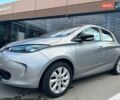 Серый Рено Зое, объемом двигателя 0 л и пробегом 72 тыс. км за 6800 $, фото 1 на Automoto.ua