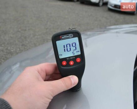 Серый Рено Зое, объемом двигателя 0 л и пробегом 74 тыс. км за 6999 $, фото 32 на Automoto.ua