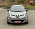 Серый Рено Зое, объемом двигателя 0 л и пробегом 111 тыс. км за 6999 $, фото 1 на Automoto.ua