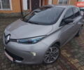 Серый Рено Зое, объемом двигателя 0 л и пробегом 98 тыс. км за 7200 $, фото 13 на Automoto.ua