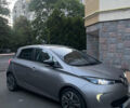 Серый Рено Зое, объемом двигателя 0 л и пробегом 75 тыс. км за 7200 $, фото 1 на Automoto.ua