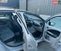 Серый Рено Зое, объемом двигателя 0 л и пробегом 145 тыс. км за 5999 $, фото 9 на Automoto.ua