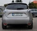 Серый Рено Зое, объемом двигателя 0 л и пробегом 78 тыс. км за 7999 $, фото 10 на Automoto.ua