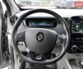 Серый Рено Зое, объемом двигателя 0 л и пробегом 78 тыс. км за 7999 $, фото 38 на Automoto.ua