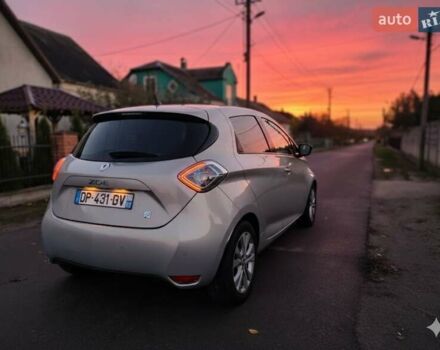 Сірий Рено Зое, об'ємом двигуна 0 л та пробігом 56 тис. км за 6700 $, фото 4 на Automoto.ua