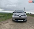 Серый Рено Зое, объемом двигателя 0 л и пробегом 181 тыс. км за 6100 $, фото 1 на Automoto.ua
