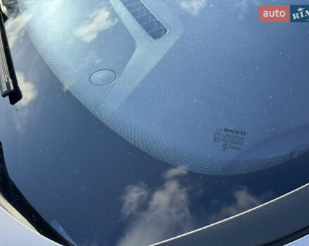 Сірий Рено Зое, об'ємом двигуна 0 л та пробігом 104 тис. км за 6199 $, фото 25 на Automoto.ua