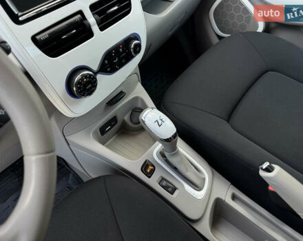 Сірий Рено Зое, об'ємом двигуна 0 л та пробігом 104 тис. км за 6199 $, фото 21 на Automoto.ua