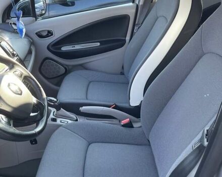 Сірий Рено Зое, об'ємом двигуна 0 л та пробігом 126 тис. км за 7000 $, фото 4 на Automoto.ua