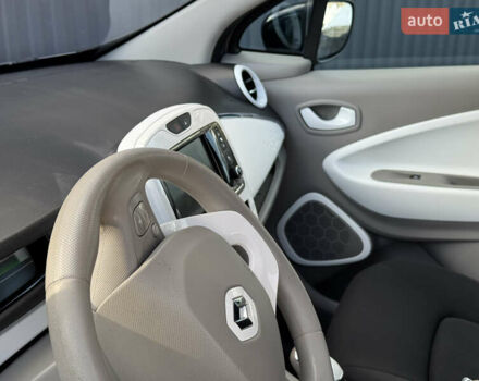Сірий Рено Зое, об'ємом двигуна 0 л та пробігом 104 тис. км за 6199 $, фото 43 на Automoto.ua